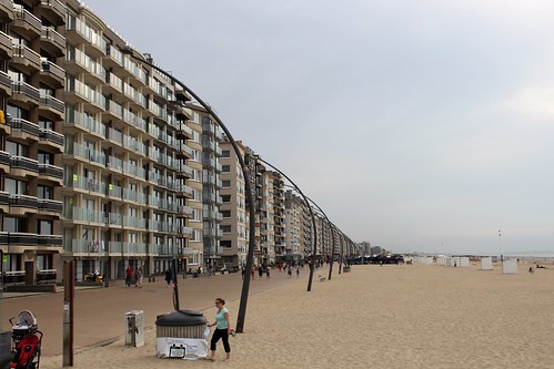 apartments with coastline view
