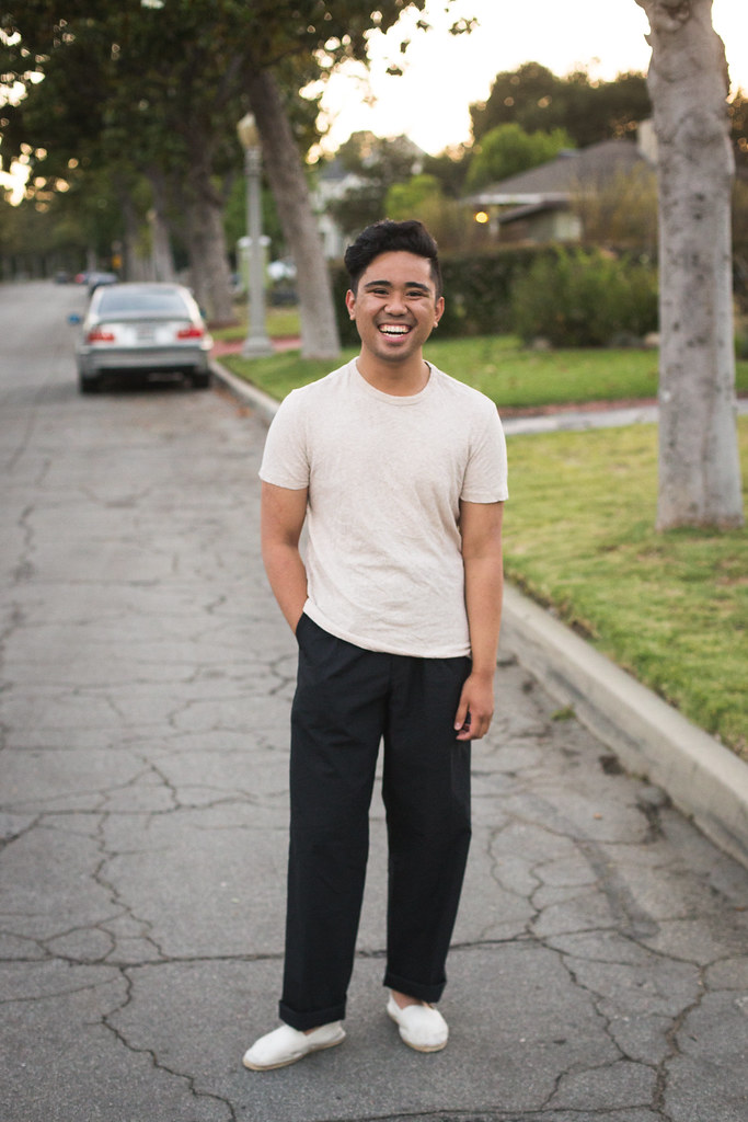 Tee Shirts and Trousers 5: Untucked with Wide Leg Seersucker Pants 