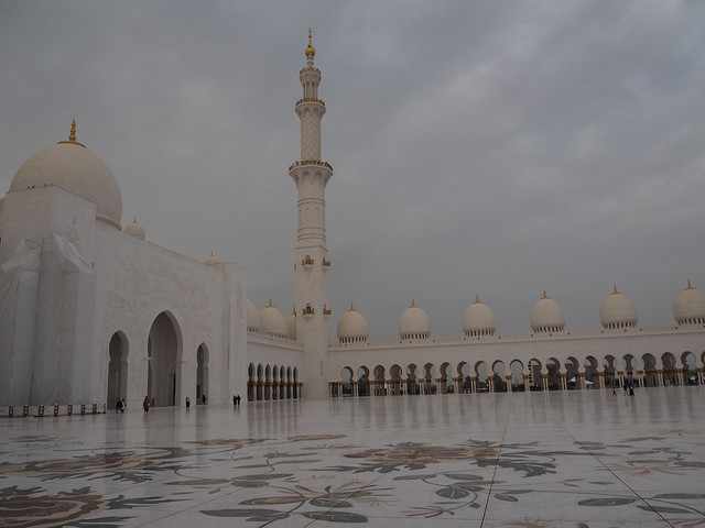P1221509 Sheikh Zayed Grand Mosque(シェイク・ザイード・グランド・モスク/مركز جامع الشيخ زايد الكبير) アブダビ abudhabi