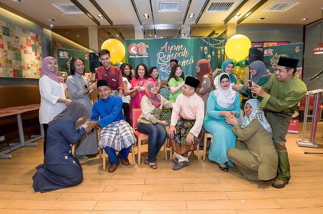 The launch of Chicken Rice Shop (TCRS)’s new Ayam Rempah Aroma for Ramadhan