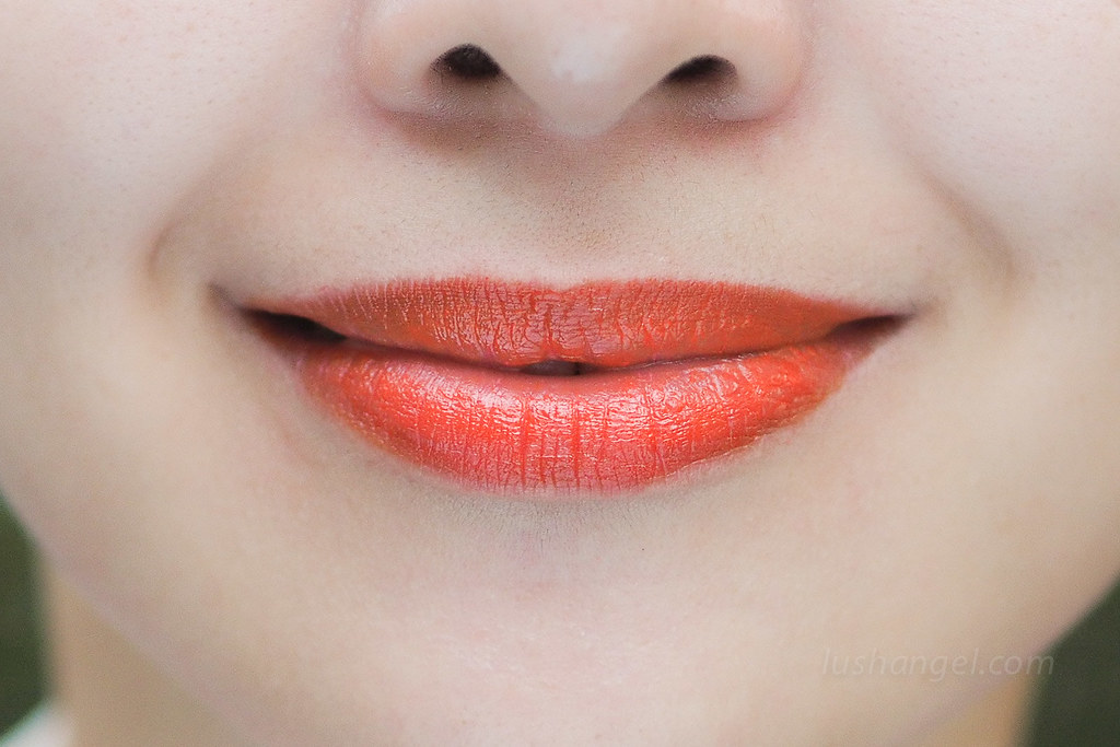 benefit-double-the-lip-flame-game-swatch