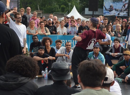 Dance Contest at the Ruhr Games