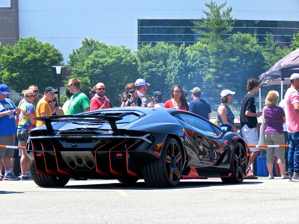Lamborghini Centanario