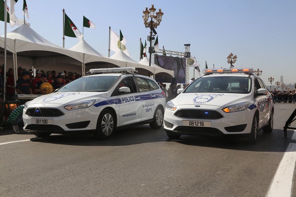 مركبات الشرطة الجزائرية [ Véhicules / Motards ]  - صفحة 14 35443487590_a476d62719_o