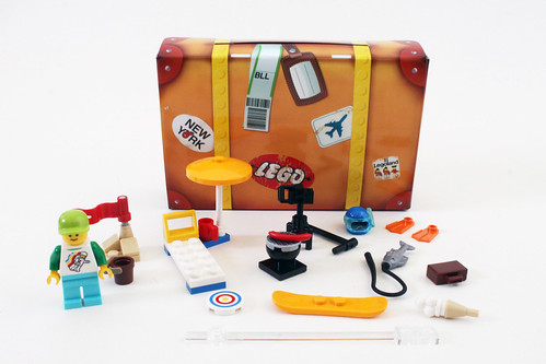 LEGO Minifigure Travel Pack (5004932)