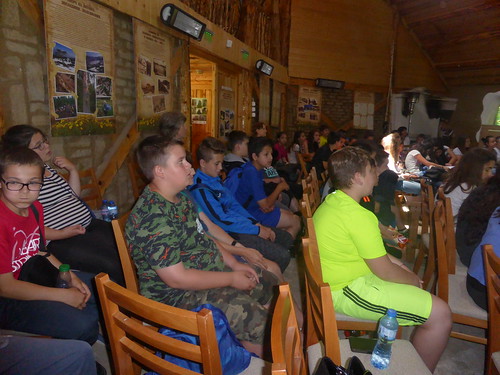 Открит урок на тема "Живото богатство на Европа" в Детски екостационар "Бели брези" на територията на Природен парк "Витоша"