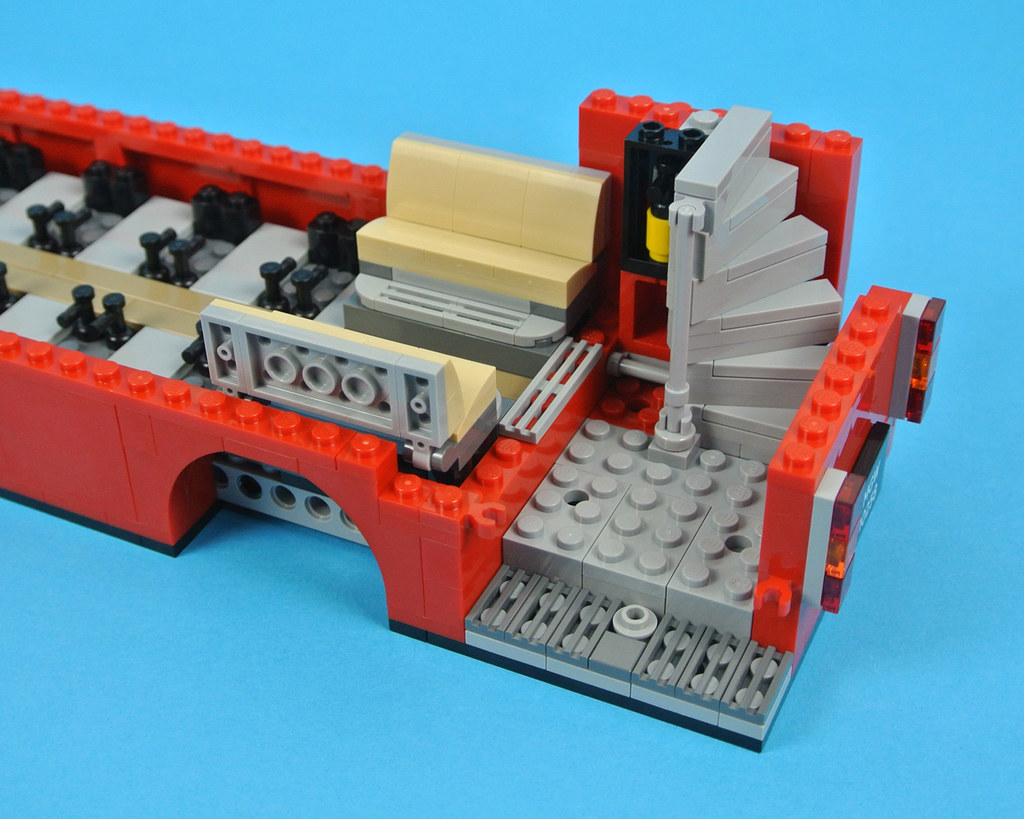 LEGO 10258 review Brickset