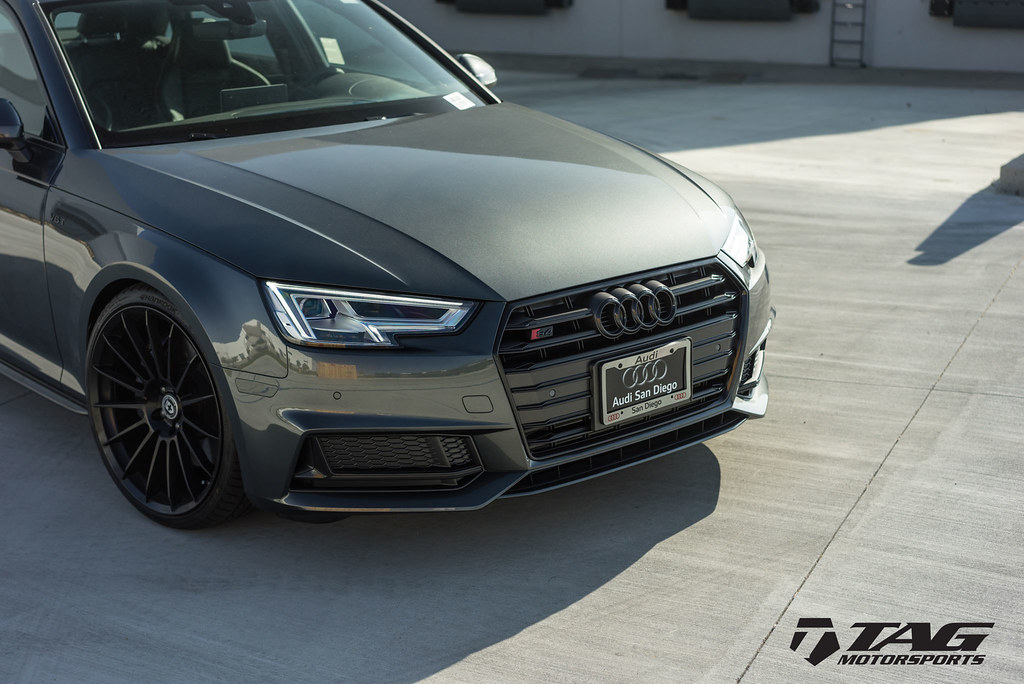 HRE Wheels | Audi B9 S4 with FlowForm FF15 Wheels in Tarmac!