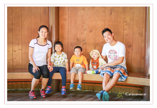 family photo session with a client from Hong Kong,location shooting in Iwasaki Castle and Morikoro Park in Aichi, Japan, pre-wedding photos