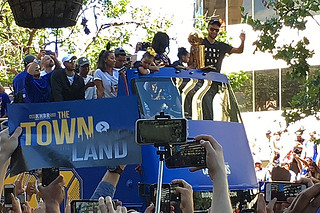 Dubs - 2017 Champions Curry