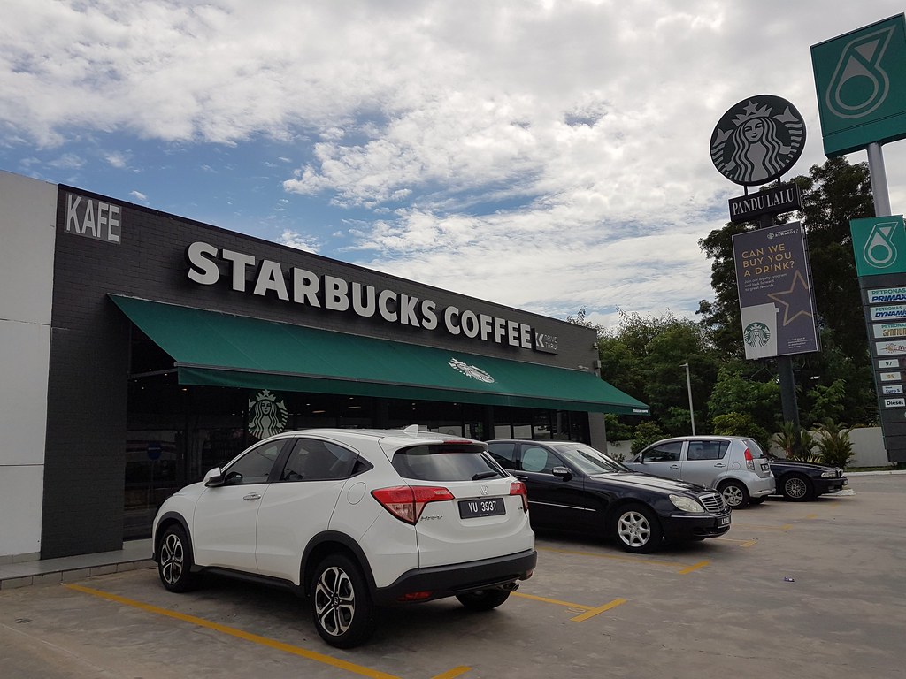 @ Starbucks km18.5 Federal Highway, Petronas/Shell