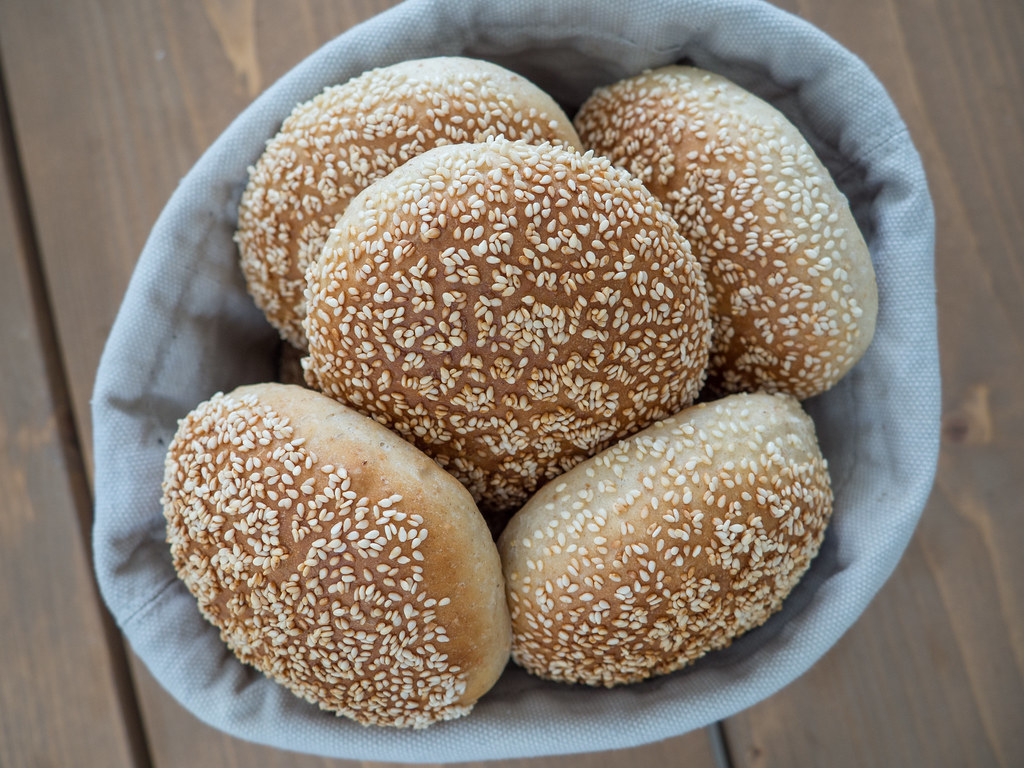 Recipe for the Best Homemade Burger buns