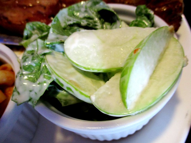 Le Cafe apple & lettuce salad