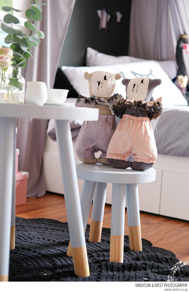 Big reveal: Swan inspired toddler bedroom