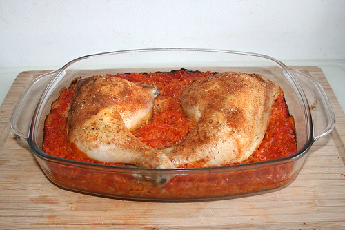 15 - Chicken leg on tomato rice - Finished baking / Hähnchenschenkel auf Tomatenreis - Fertig gebacken