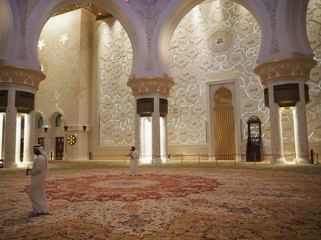 P1221535 Sheikh Zayed Grand Mosque(シェイク・ザイード・グランド・モスク/مركز جامع الشيخ زايد الكبير) アブダビ abudhabi