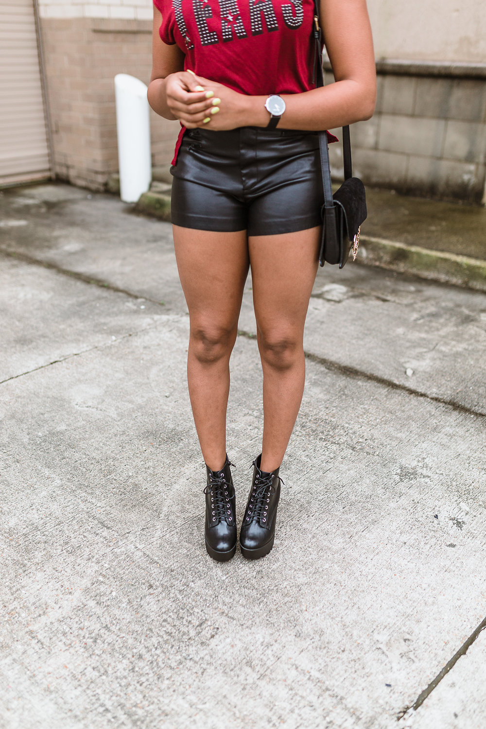 how to wear leather shorts
