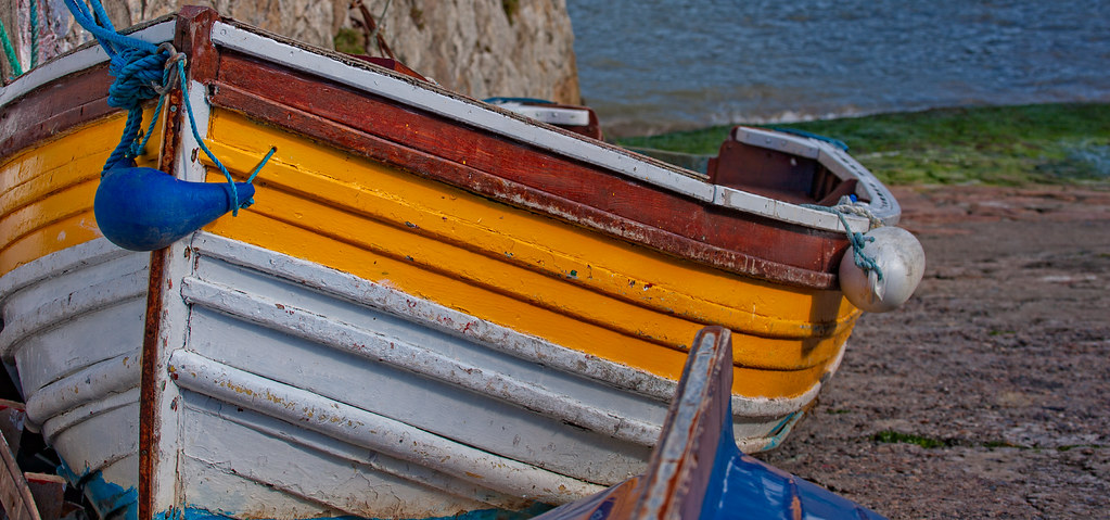  BOATS AT COLIEMORE HARBOUR 