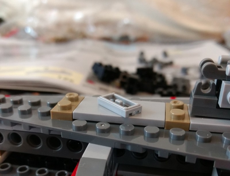 Fake 'Lepin' brand Lego arrived from China