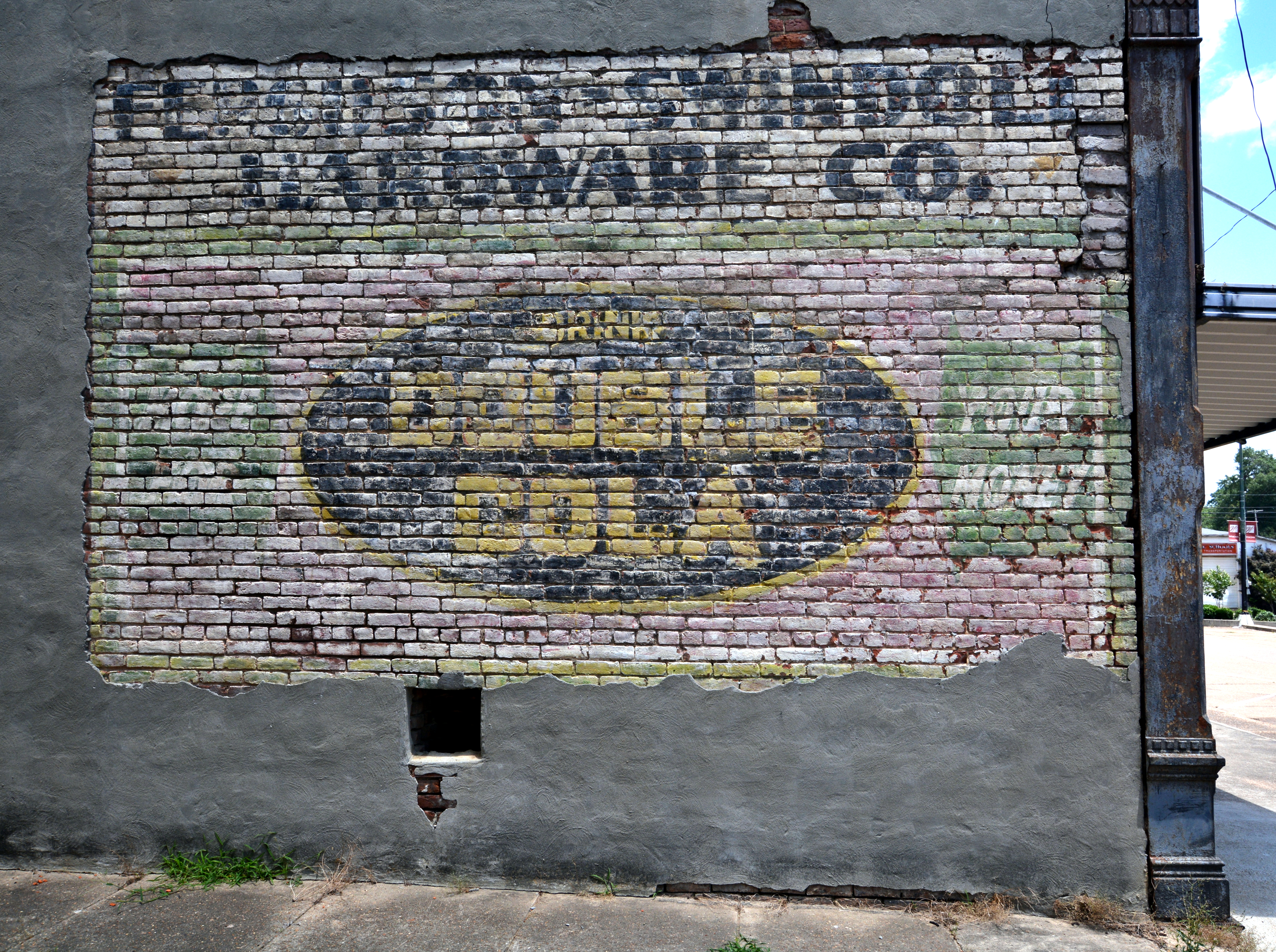 Double Cola ghost sign - Winona, Mississippi U.S.A. - June 10, 2017