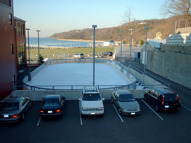 Port Jefferson Harbor Front Park: Ice-skating Rink