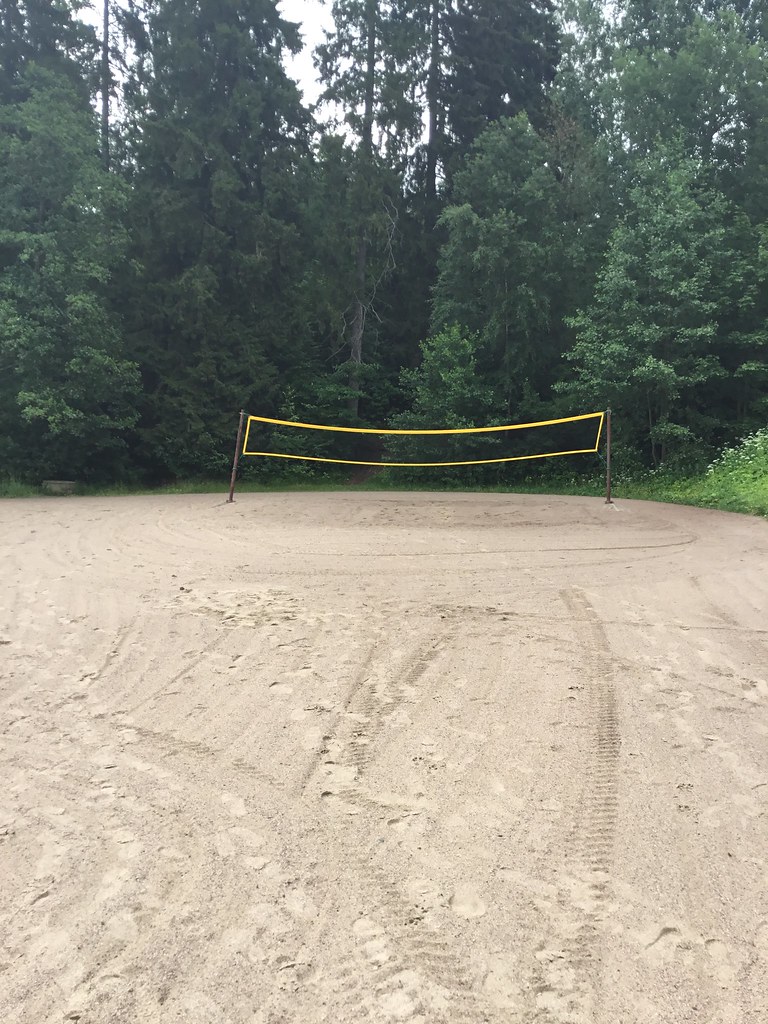 Picture of service point: Laaksolahti beach / Beach volleyball court