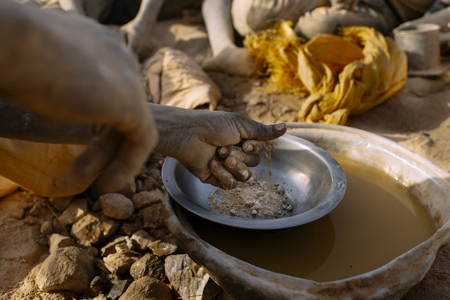 Gold mining in DRC
