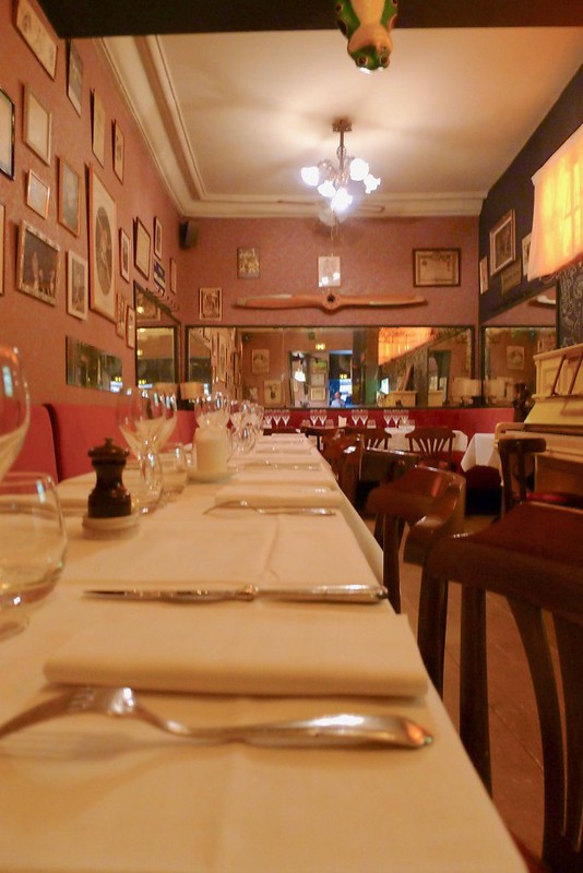 Restaurant Roger La Grenouille, Paris