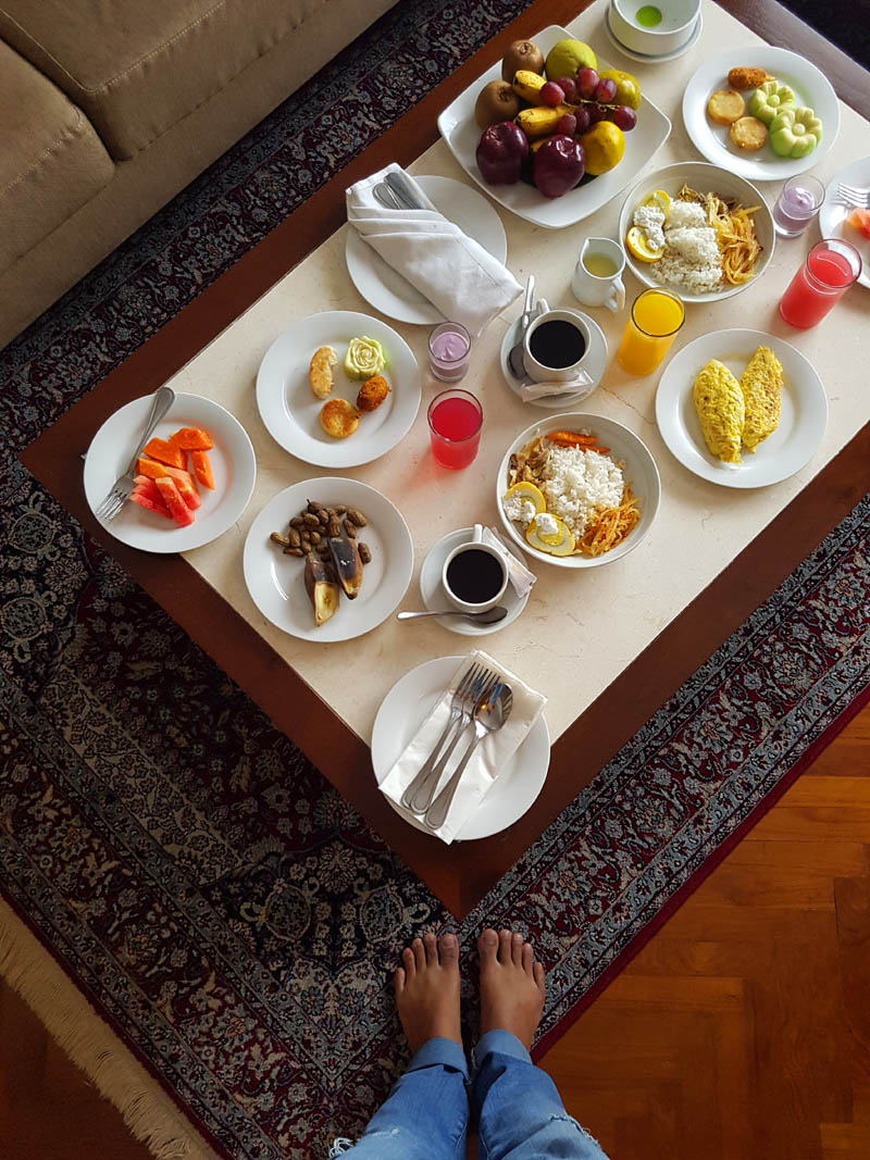 Breakfast in Bed The Sunan Hotel Style, Solo | The Travel Junkie