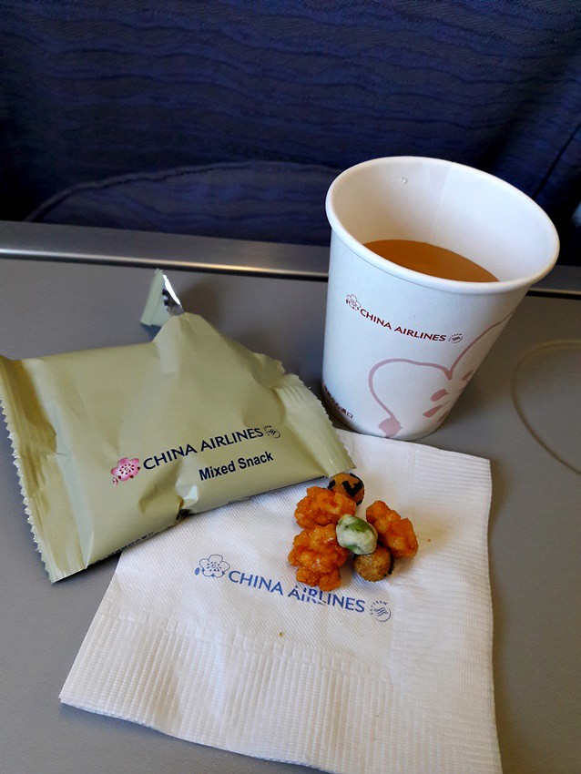 Review of China Airlines flight from Taipei to Singapore in Economy