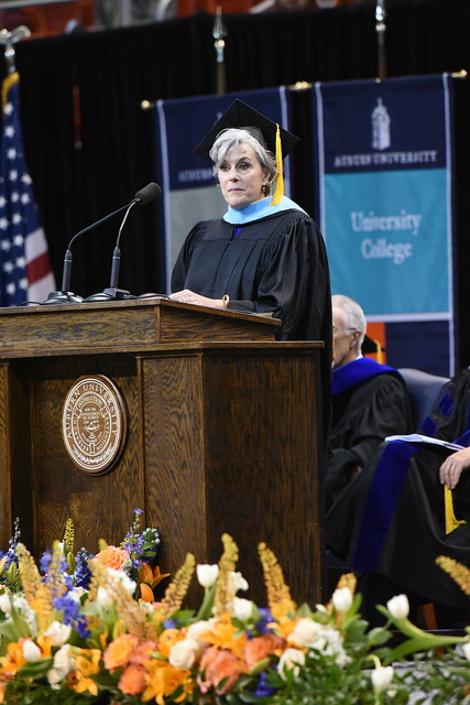 Education advocate Beth Thorne Stukes addresses graduates.