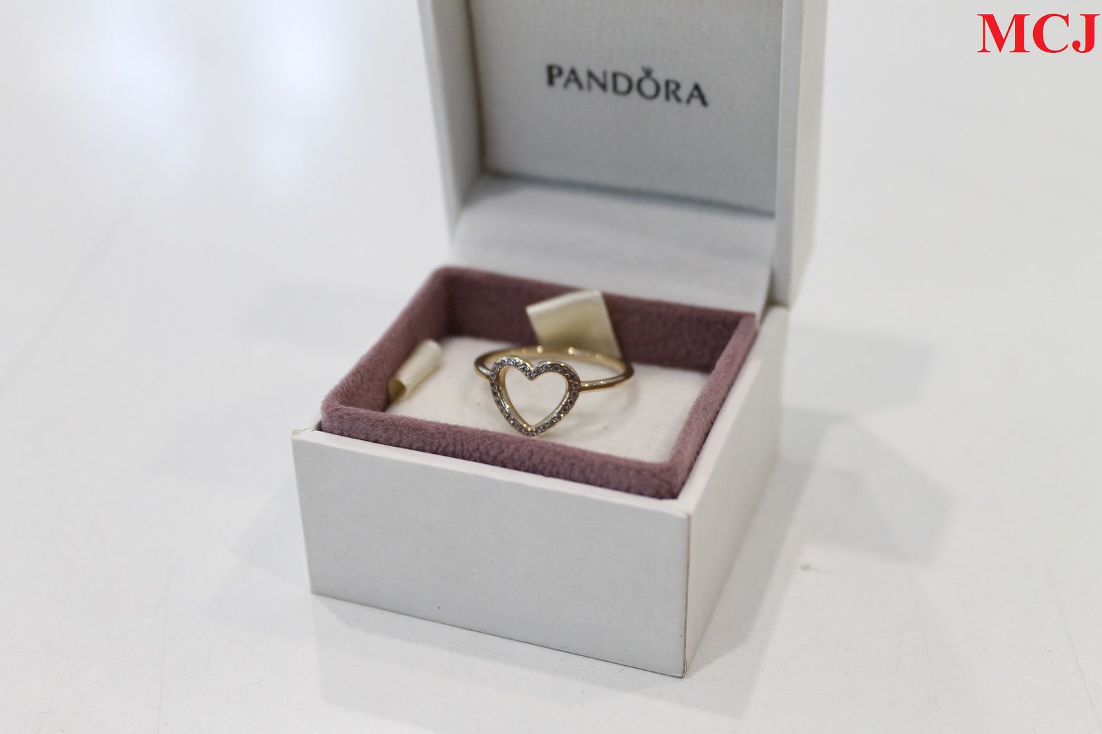 Authentic Pandora Captured Heart 14K Gold Ring With CZ's Stones Size 56