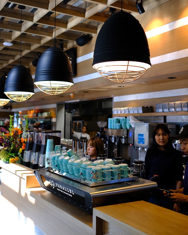 49th Parallel Coffee Roasters & Lucky's Doughnuts | Downtown Vancouver