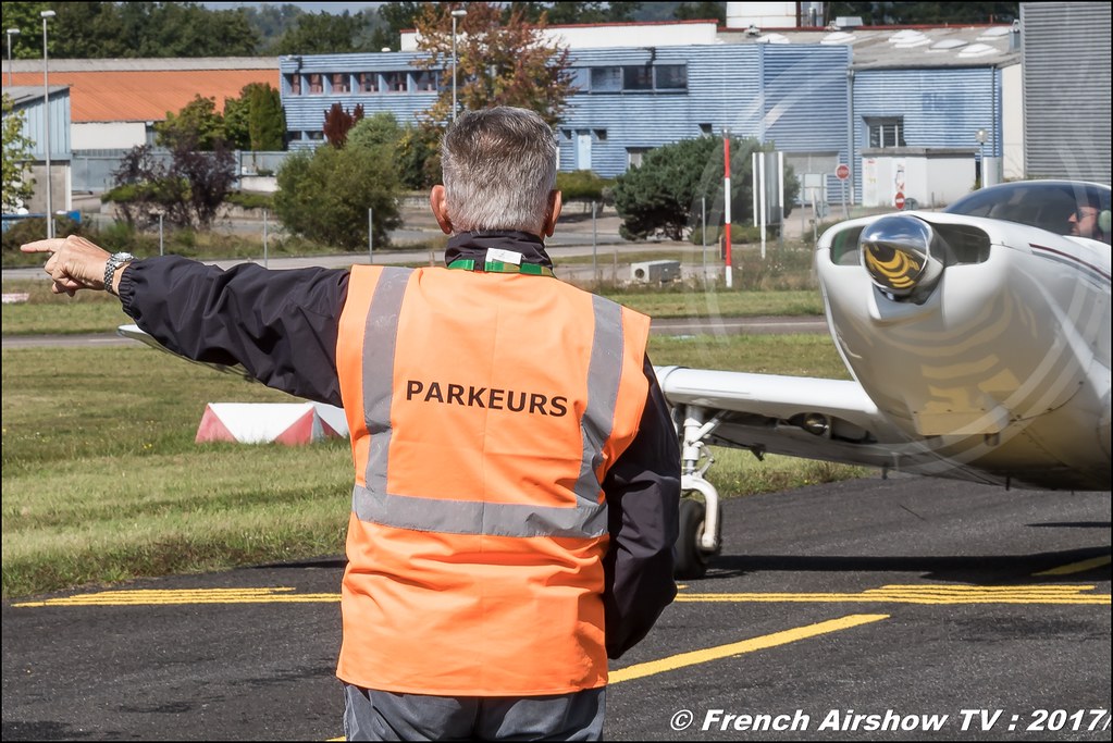 patrouille-swift , PATROUILLE SWIFT , Globe GC-1B Swift , Legend Air en Limousin 2017 , aérodrome de Saint Junien 2017 , Meeting Aerien 2017
