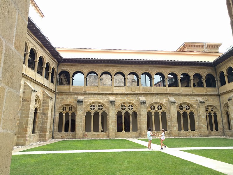 The inner backyard of the San Telmo museum is an old cloister.