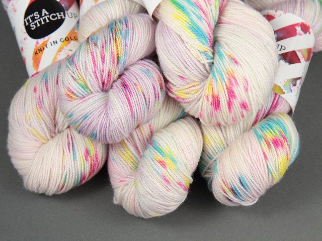 Favourite Sock – hand-dyed superwash merino 4 ply yarn ‘Magical Unicorn’