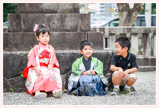 七五三写真前撮り　知立神社　愛知県知立市　ロケーション撮影　出張撮影　いとこ同士　男の子　女の子　着物　和装　人気　おすすめ