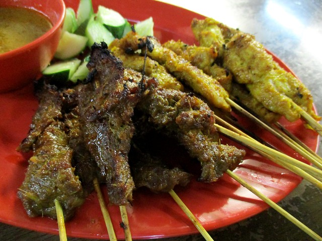 Colourful Cafe beef & chicken satay 1