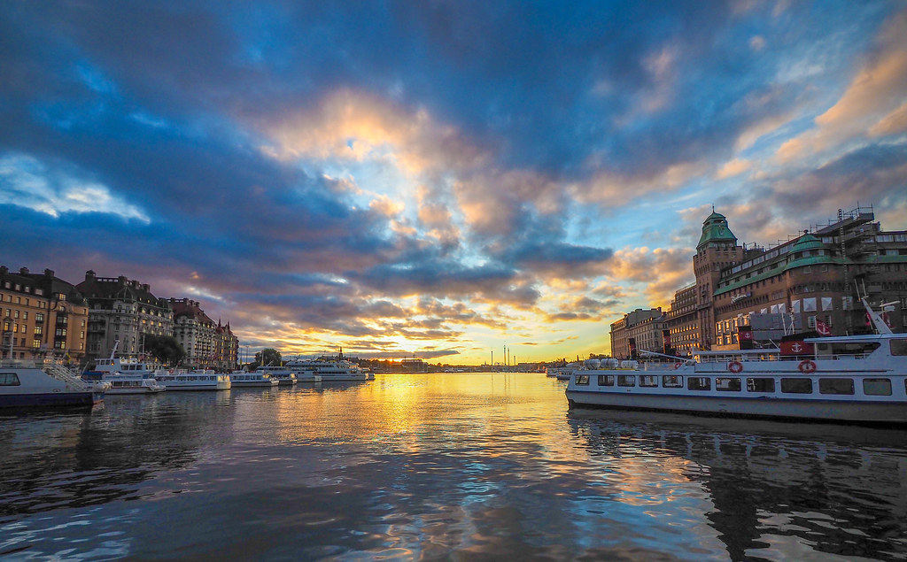 Stockholm Nybroviken Sunrise | Olympus Digital Camera | Flickr