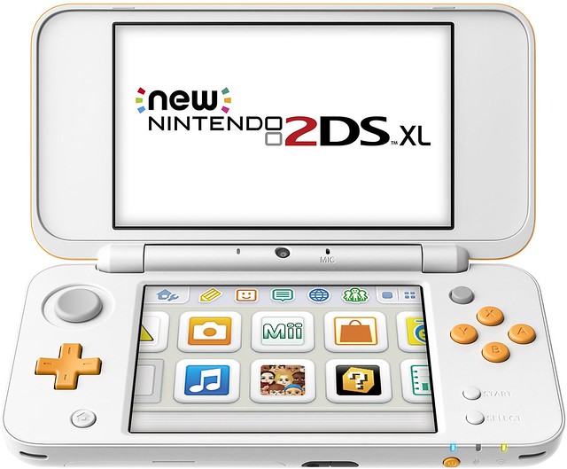 New-Nintendo-2DS-White-Orange-nShop