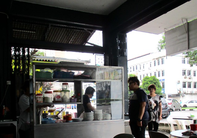 Kiong Chuong Cafe kampua mee stall