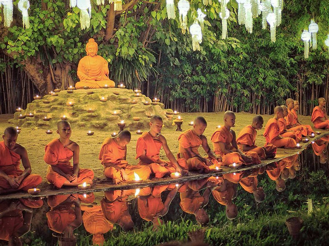 Yee Peng Festival Monk Blessing