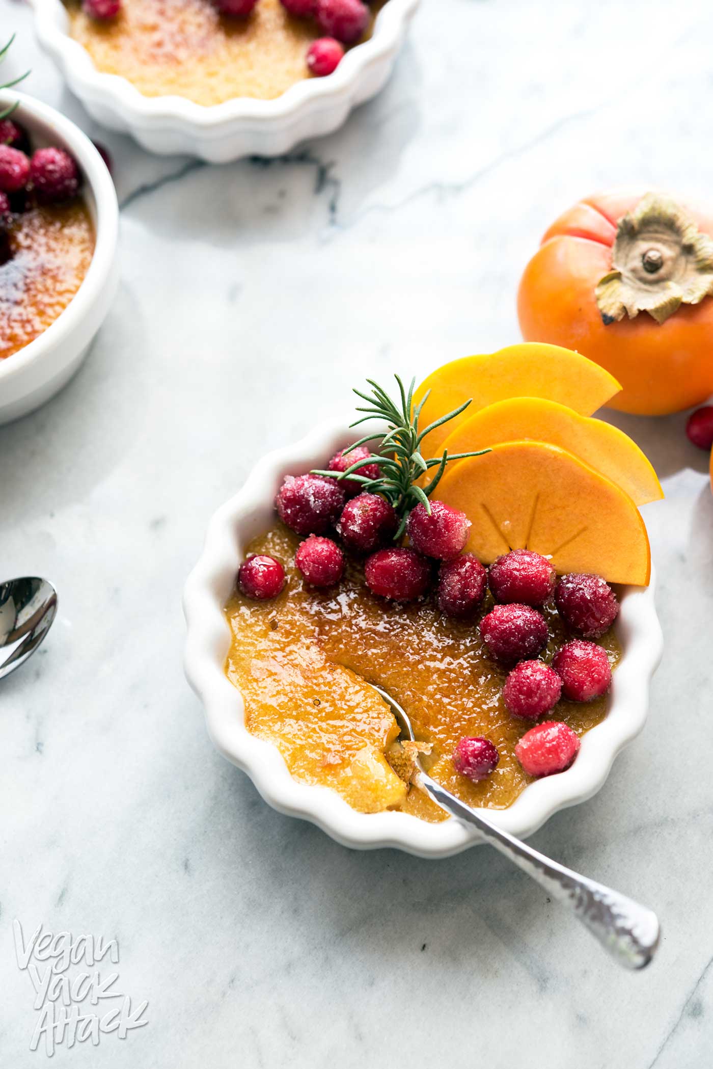 Looking for a stunning holiday dessert that is easy-to-make? Check out this impressive, vegan Persimmon Crème Brûlée with Sugared Cranberries! Made with Silk’s Vanilla Almond Creamer. #SilkCreamer #glutenfree #soyfree