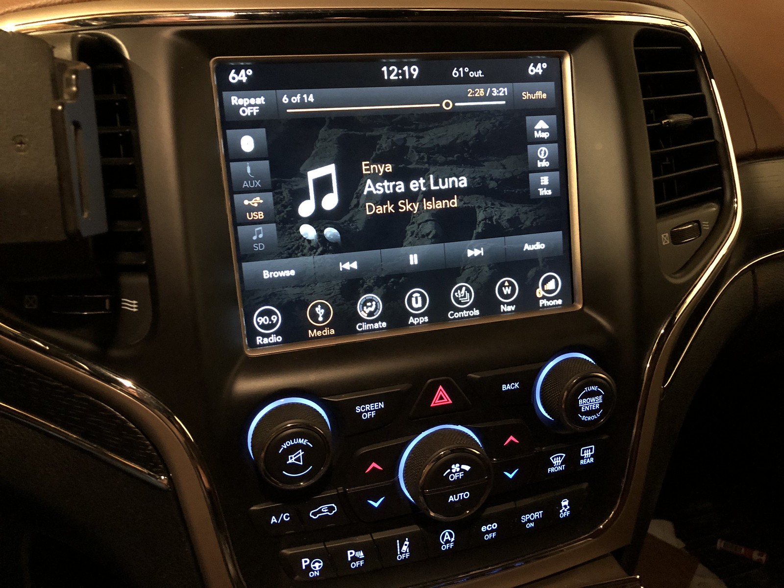 Photos Installing UAQ Radio in 2017 Summit | Jeep Garage ...