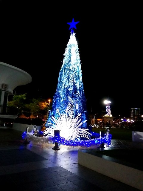 Christmas in Sibu - tree by Peter of Payung Cafe