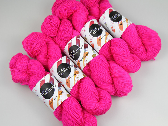 Favourite Sock – hand-dyed pure merino superwash wool 4 ply/sock yarn 100g – ‘Be Safe, Be Seen’ (neon pink)