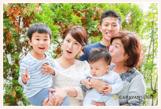  景行天皇社（愛知県長久手市）で七五三写真の出張撮影　女性カメラマンによる自然な姿のロケーションフォト・家族写真