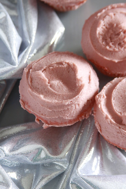 Millennial Pink Cupcakes