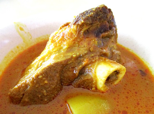 Sri Pelita lamb shank curry