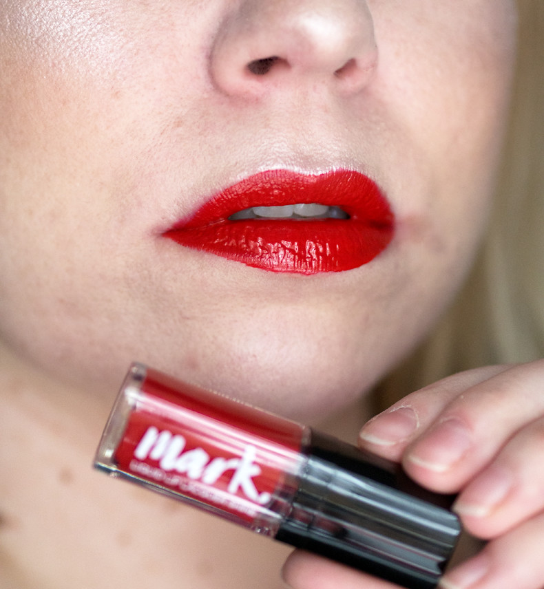 Avon mark liquid lip lacquer work it